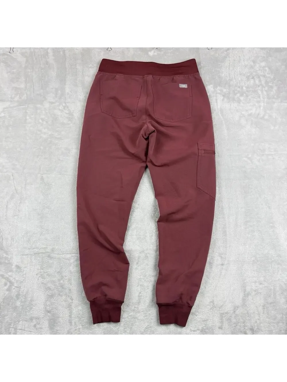 FIGS Zamora Technical Collection Jogger Scrub Pants Burgundy XXS Petite Uniform